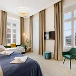 Hotel Sophia Palace