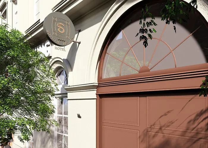 Отель Sophia Palace